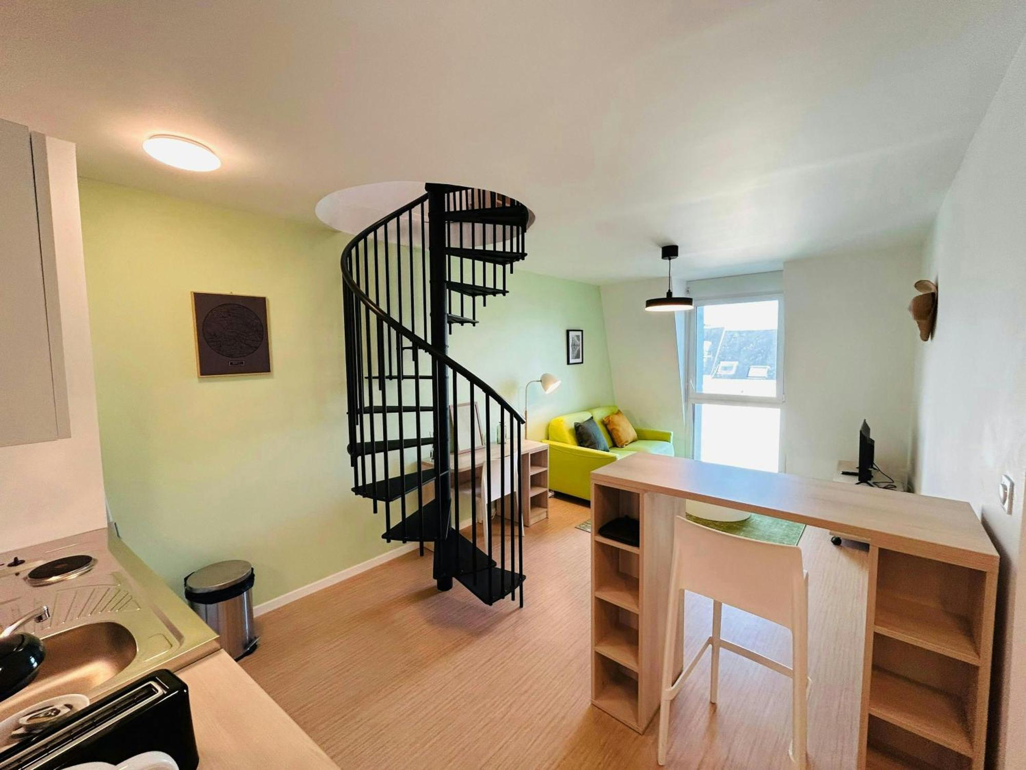 We Live In R - Duplex 504 Apartment Reims Exterior photo